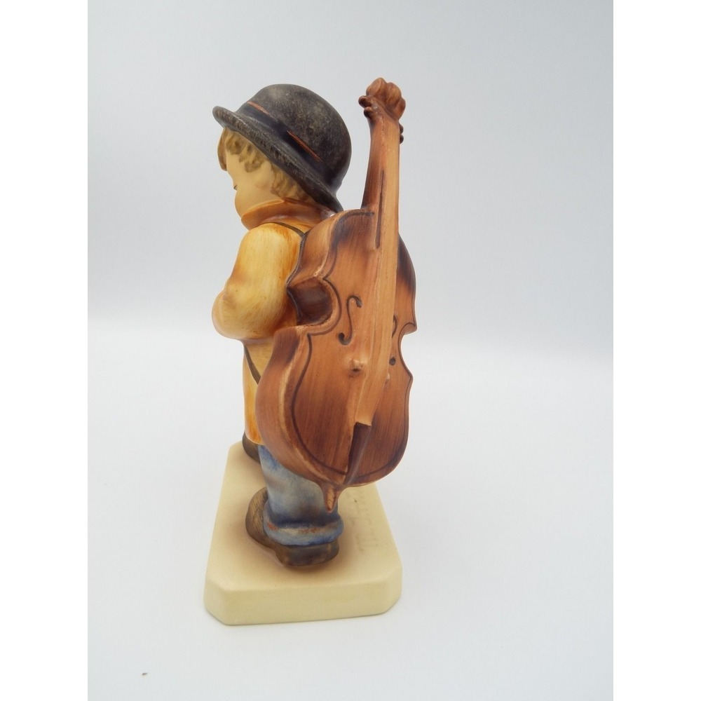 #19 - Goebel Hummel Little Cellist - Picture 2 of 5